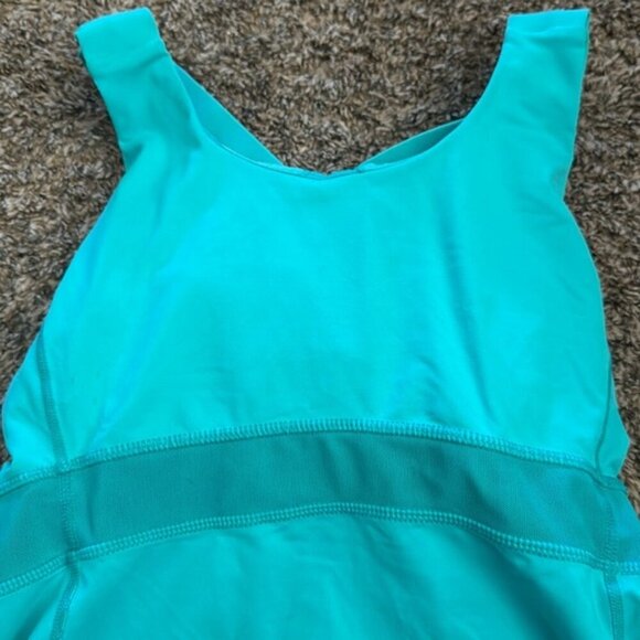 Lululemon Tank Top Size 6 Teal Criss Cross Back - Picture 3 of 9